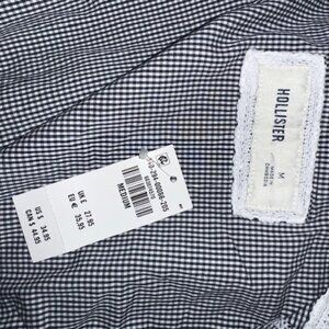 HOLISTER PLAID BLOUSE